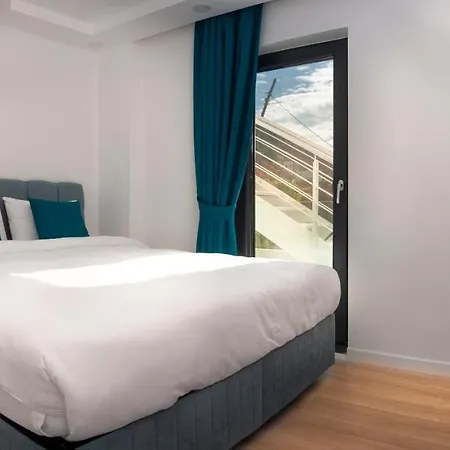 Bodrum Infinity * トゥルグトレイス